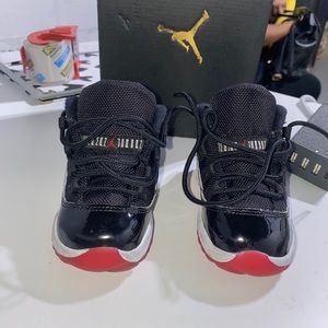 EUC Jordan 11 retro